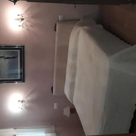Nasica Apartament *